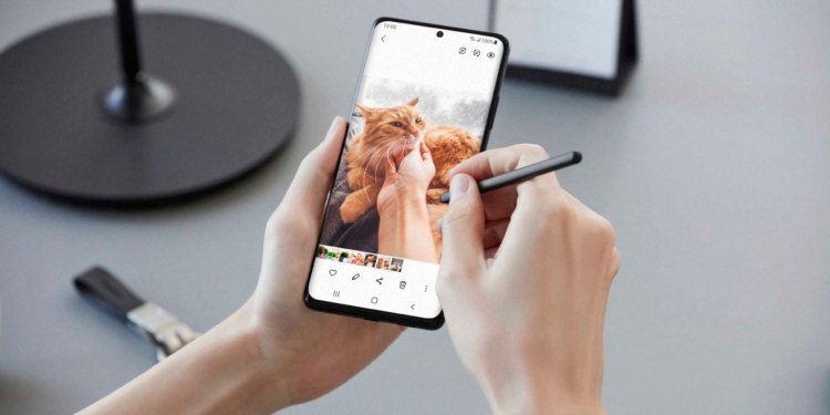 Galaxy S21 Ultra : Συμβατό με S Pen, χωρίς φορτιστή στη συσκευασία