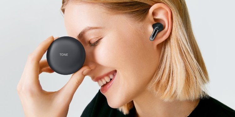 Τα ασύρματα ακουστικά της LG θα σε συντροφεύουν παντού αυτά τα Χριστούγεννα!