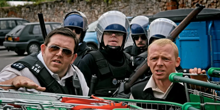 Ζόμπι, μυστικισμός και το τέλος του κόσμου: Τι είναι η τριλογία Cornetto του Έντγκαρ Ράιτ;