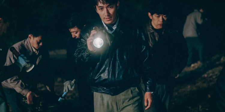 «Όπως Κυλάει το Ποτάμι»: Ένα Νέο Κεφάλαιο στο φιλμ νουάρ