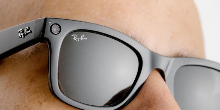 Smart Glasses: Η Google προσπαθεί να κλέψει τη Ray-Ban από τη Meta
