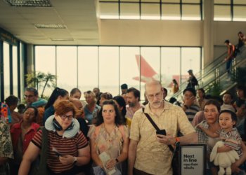 Η Apple απολογείται ξανά για διαφήμισή της