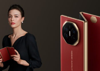 HUAWEI Mate XT - displayer.gr