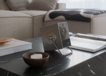 Cinebeam Q - Displayer.gr