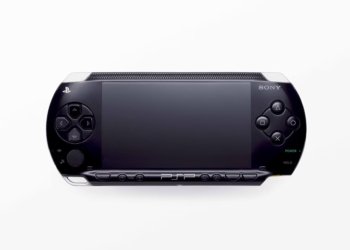 Φήμες πως η Sony σκέφτεται να ξαναμπεί στην αγορά των φορητών κονσολών