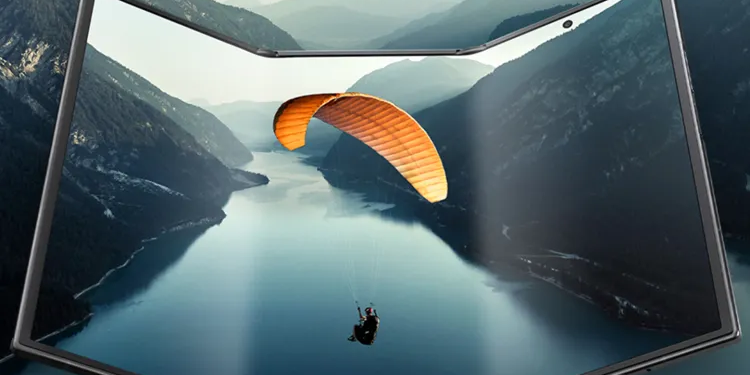 Samsung Z TriFold: Επίσημο με διπλή άρθρωση και 10άρα οθόνη